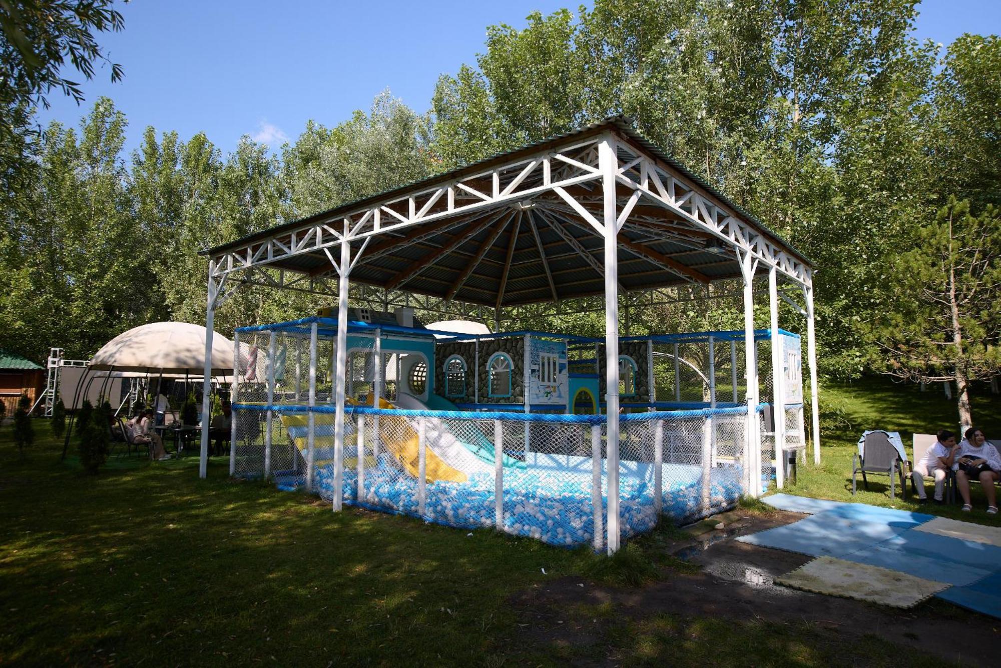 Noy Land Resort Sevan Exterior photo